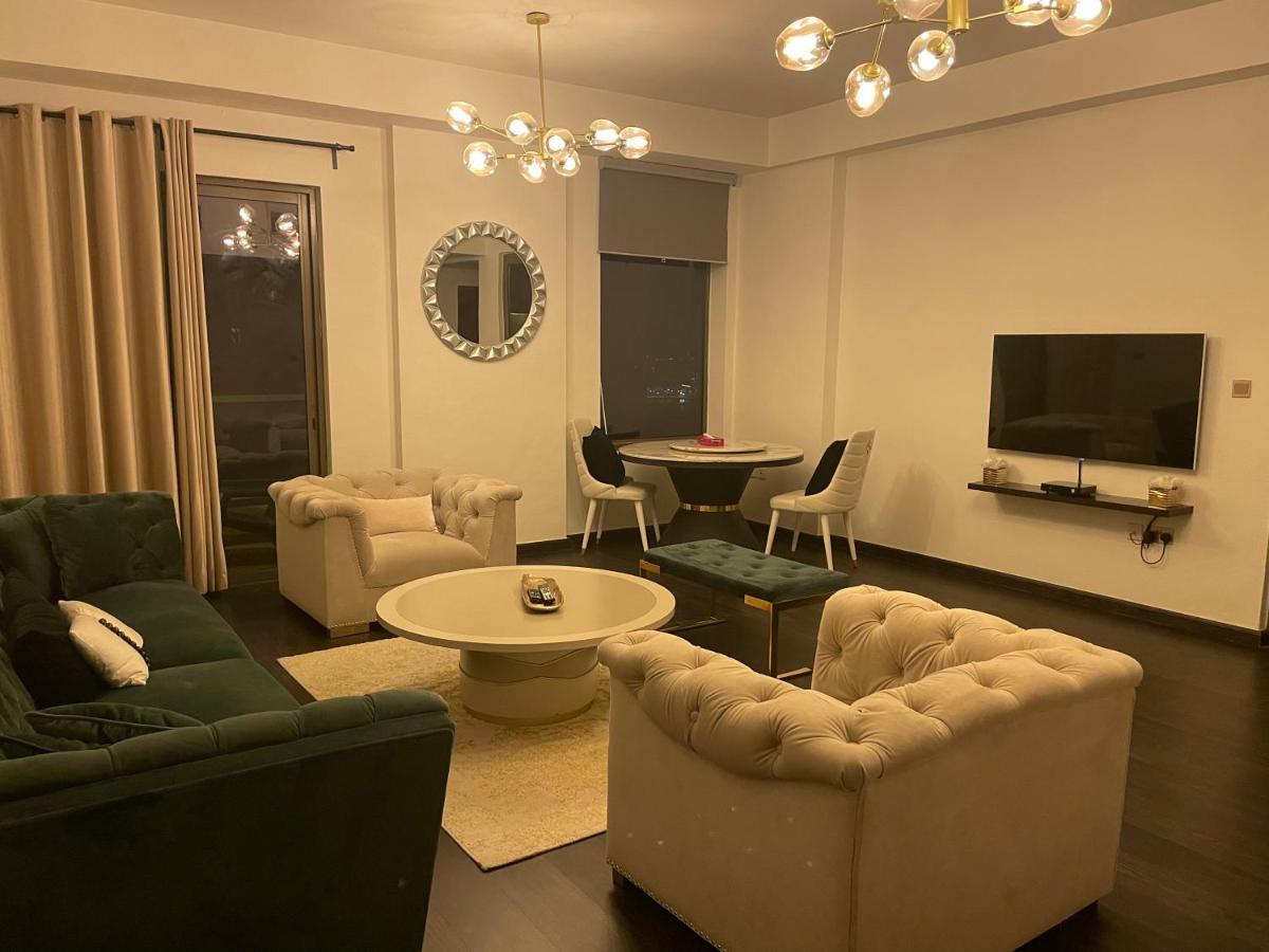 Usmans 1 Bedroom 4 Beds Jbr Huge Sea View 120 Sqm 2 Balconies دبي المظهر الخارجي الصورة