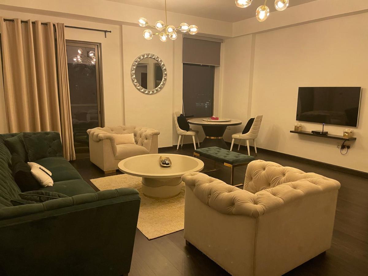 Usmans 1 Bedroom 4 Beds Jbr Huge Sea View 120 Sqm 2 Balconies دبي المظهر الخارجي الصورة